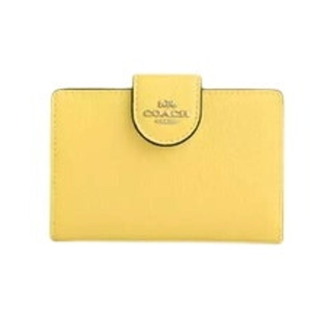Coach Medium Bifold Wallet NWT